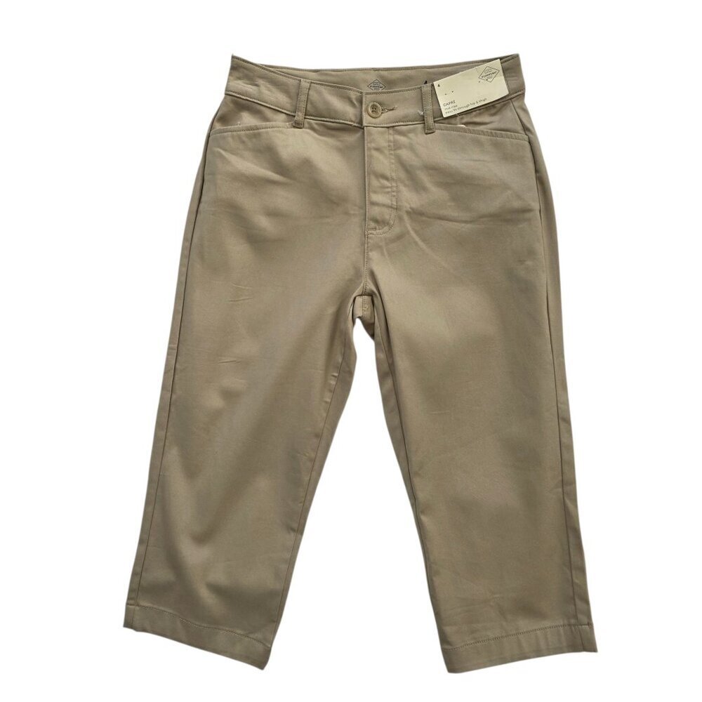 NWT ST JOHN’S BAY KHAKI CAPRI PANTS SIZE 4